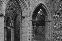 M06 Arches, Creake Abbey